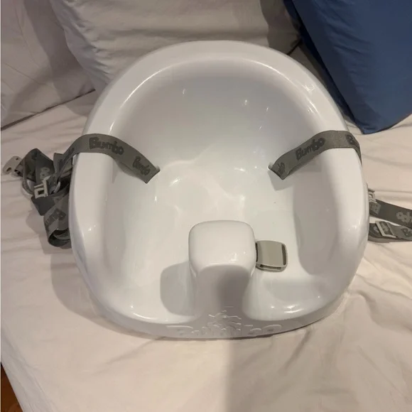 VGUC Baby Bumbo Pink and Cream Baby Seat with Detachable Tray and Safety Straps - Picture 11 of 16